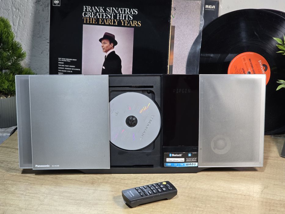 Micro sistem PANASONIC SC-HC49, cd player, Bluetooth, usb stick, radio