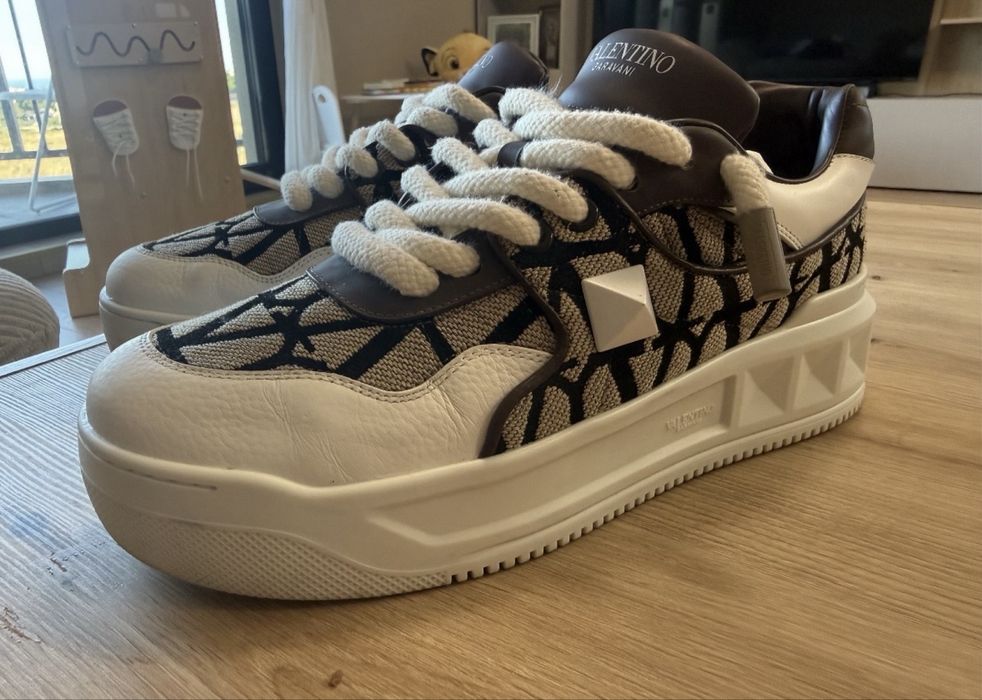 Valentino One Stud XL