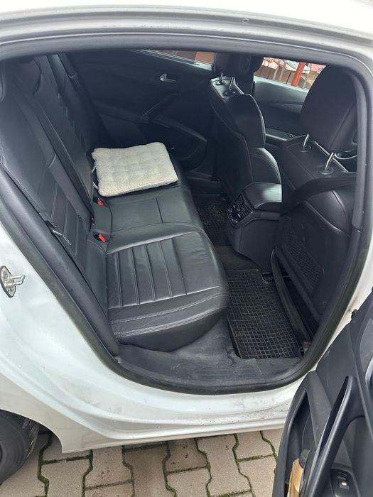 Peugeot 508 Hybrid, 2013