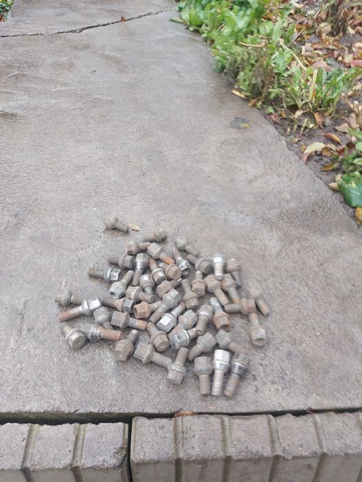 Ауди   80 б2 запчасти