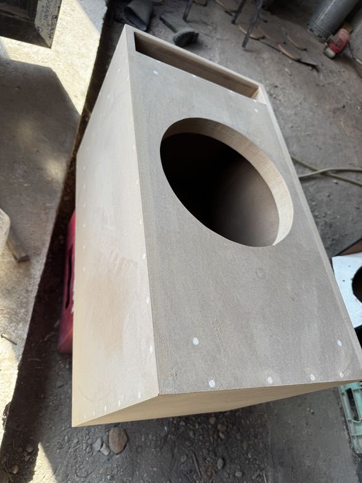Confectionez incinte subwoofer custom la comanda!!!