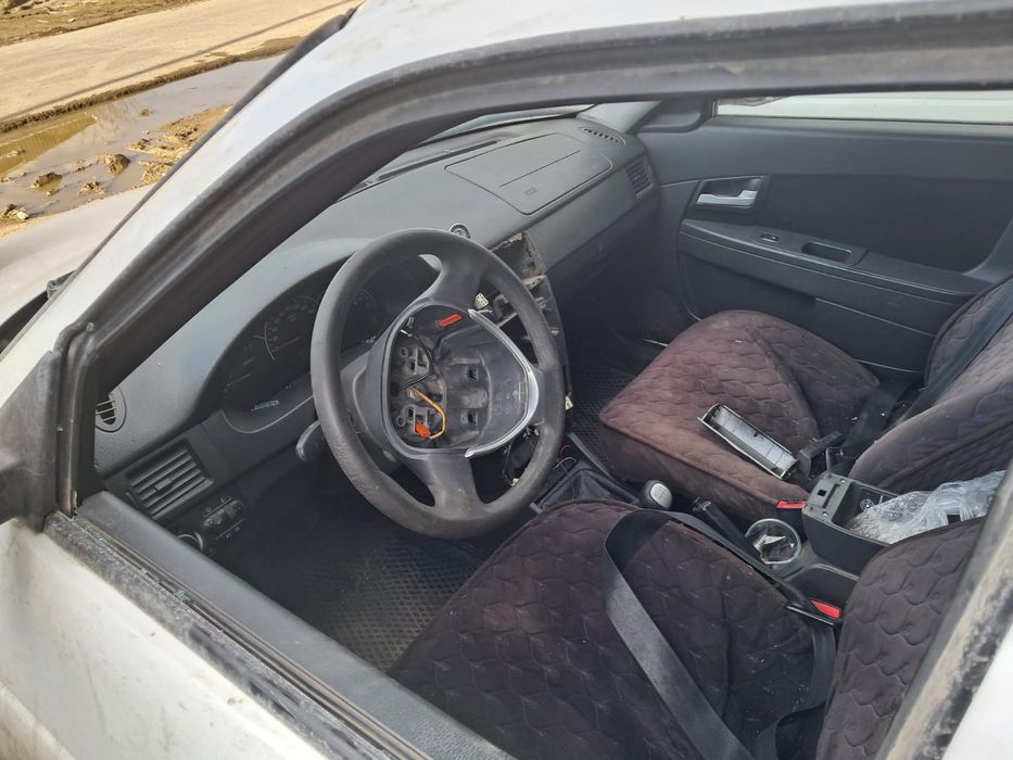 Авто по запчастям