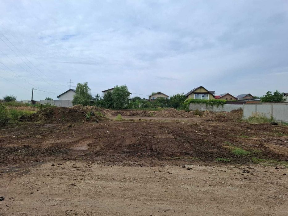 Vanzare teren intravilan 441 mp, pe colț, comuna Berceni, Ideal duplex