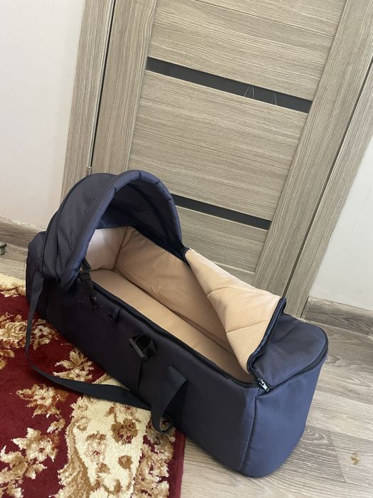 Продам люльку синий