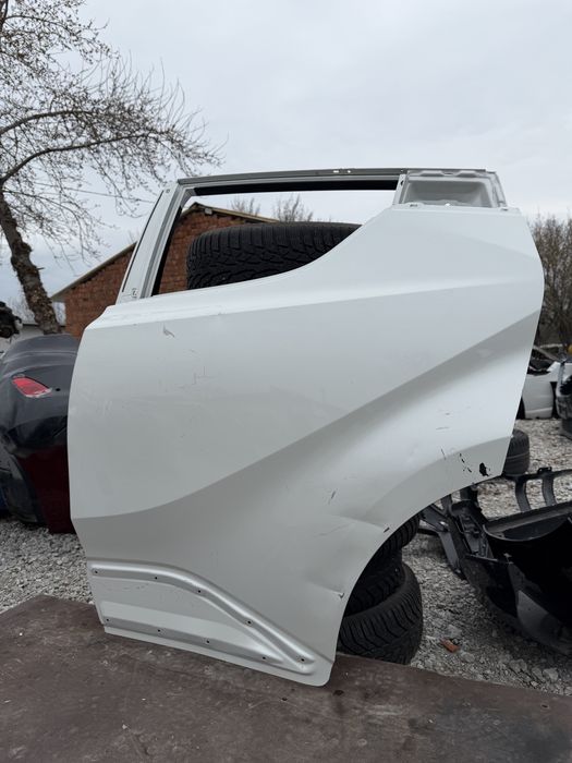 Врата Toyota C-HR 2017 год.-
