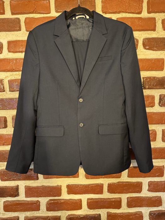 Vand costum baiat H&M impecabil