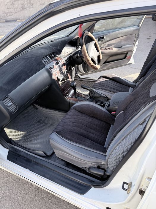 Nissan cefira универсал