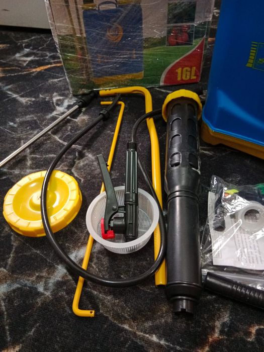 Опрыскиватель, распылитель