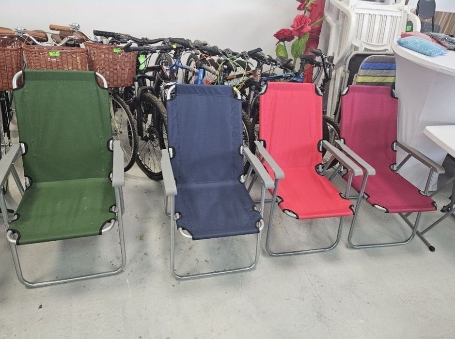 Стол сгъваем  за плаж къмпинг риболов Чисто нов