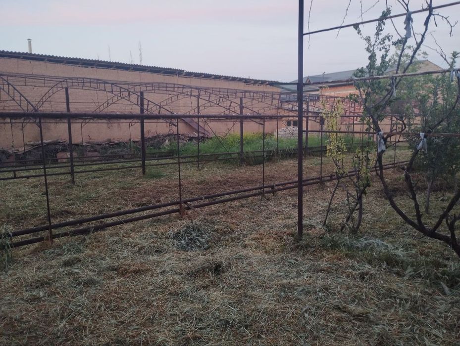 Пустой участок. Буш ер сотилади.