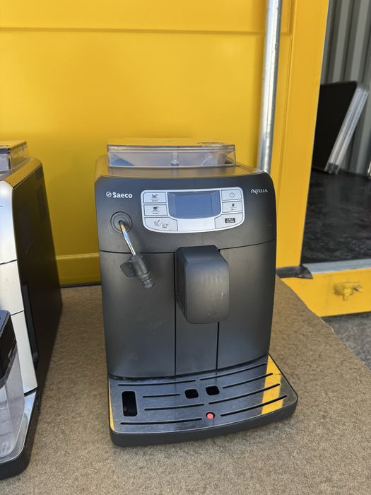 Vand doua aparate de cafea Saeco