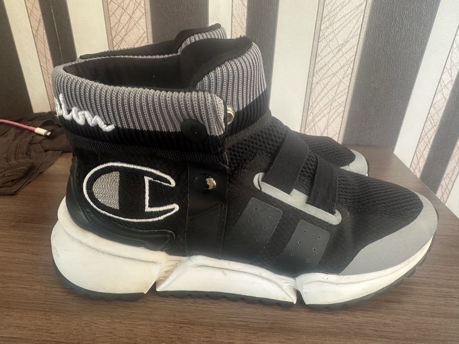 Детски боти Champion