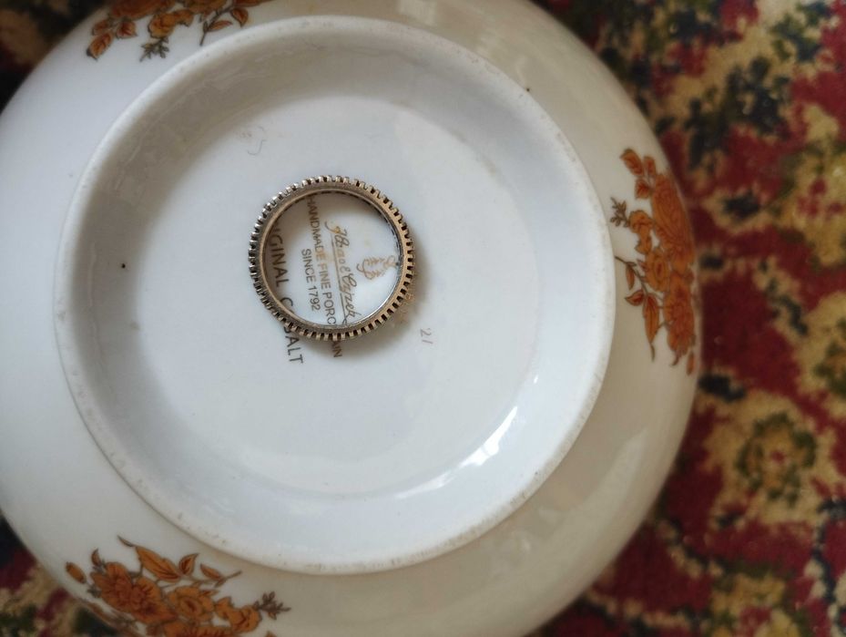 НАРХИ ТУШДИ Биллиант узук арзон нархга бераман