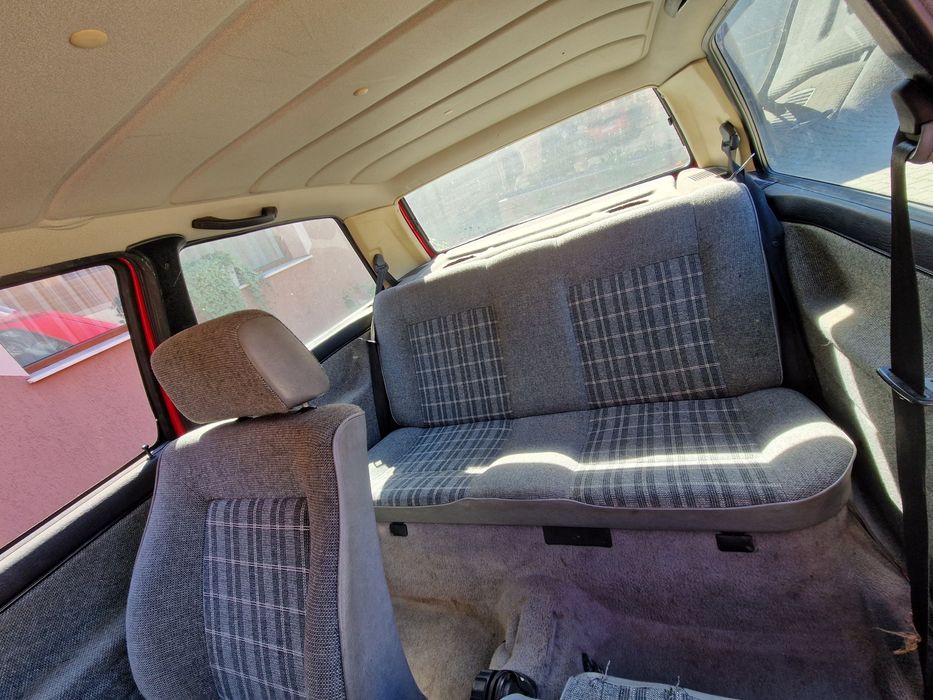 Golf 2 Automat în 3 USI