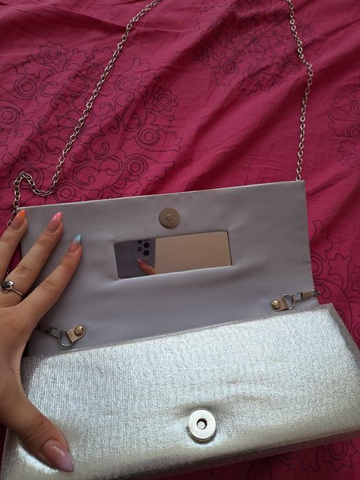 Дамска малка чанта