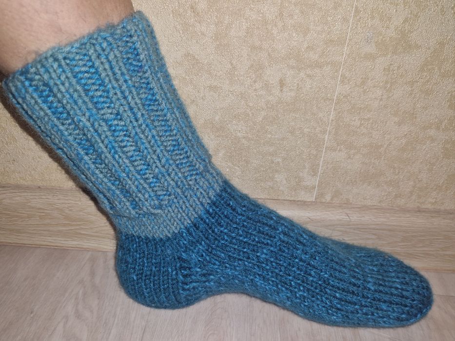 Носки  вязанные, новые