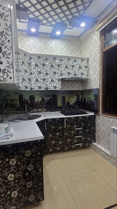 Продажа Срочно Чиланзар 1 Высокопотолочка  3/3/4