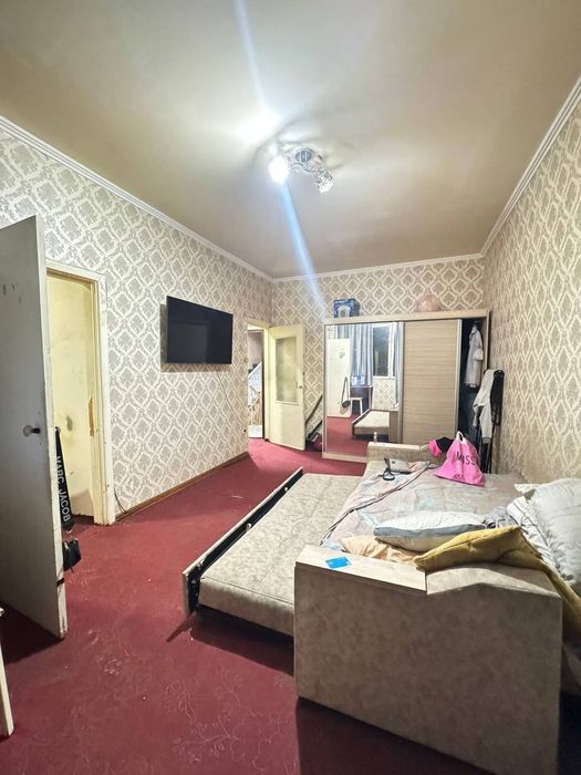 Продам чиланзар 7.  Одна комнатная