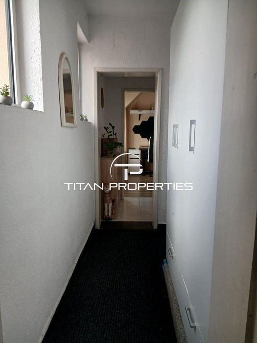 Продава се Двустаен апартамент в Пловдив, Център - 67 кв.м за 2135 €/кв.м - Снимка #5