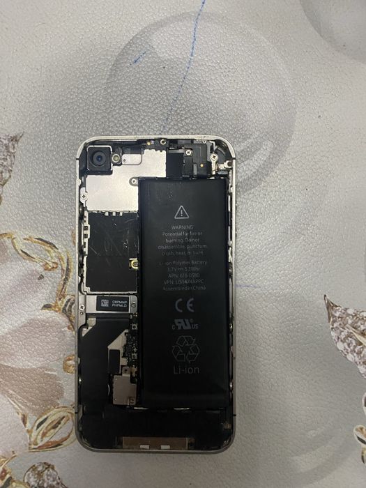 Айфон 4s хароший