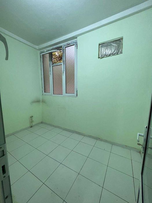 Продается Нежилой помещения  Ор-тр- ул.ЧупонОта БЦ «Neus» 75м2