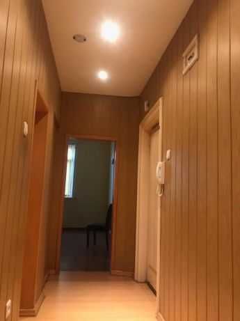 Дава се под наем Двустаен апартамент в Бургас, Център - 60 кв.м за 175 € - Снимка #5