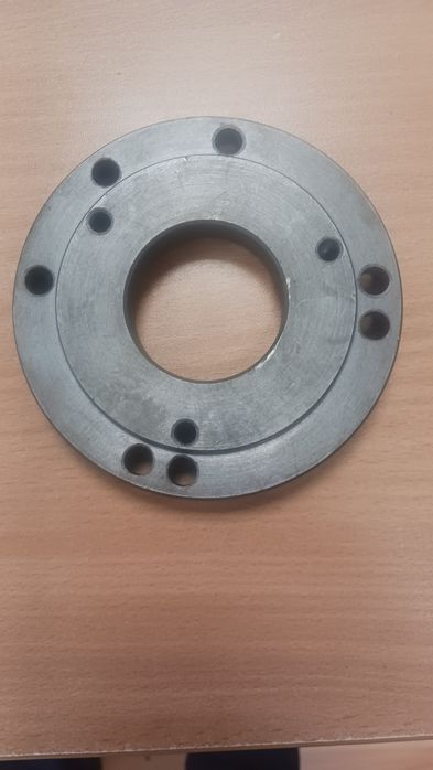 Резервни части за малък струг и фреза. Дв. и ел. платки за управление.