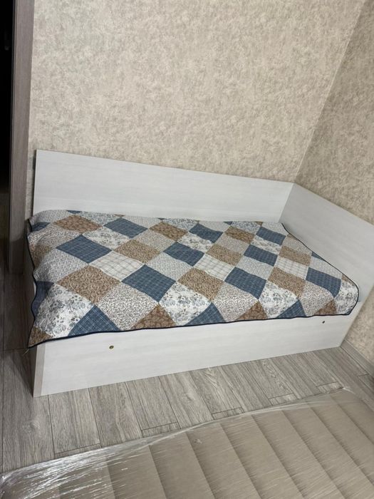 Продам кровать в отличном состоянии