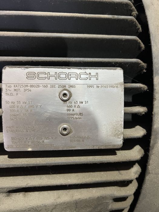 Motor trifazic 55 kw cu pompa hidraulică