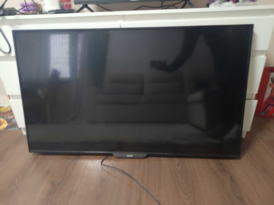 Телевизор Philips 50'