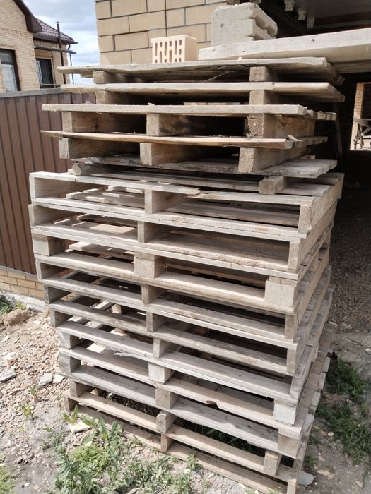 Поддоны разного размера