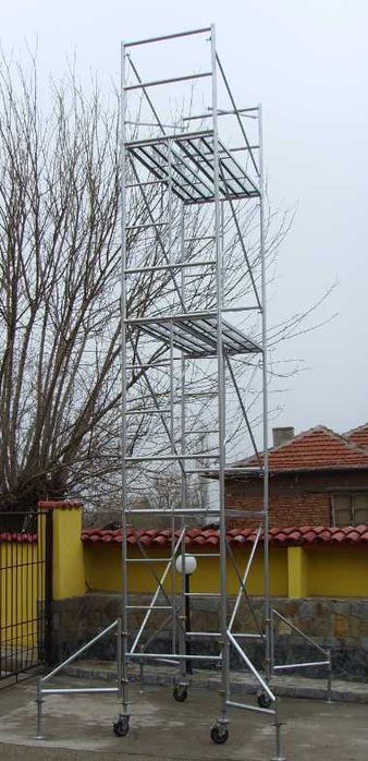 Строително метално мобилно скеле 7.5 метра / 9 метра работна височина