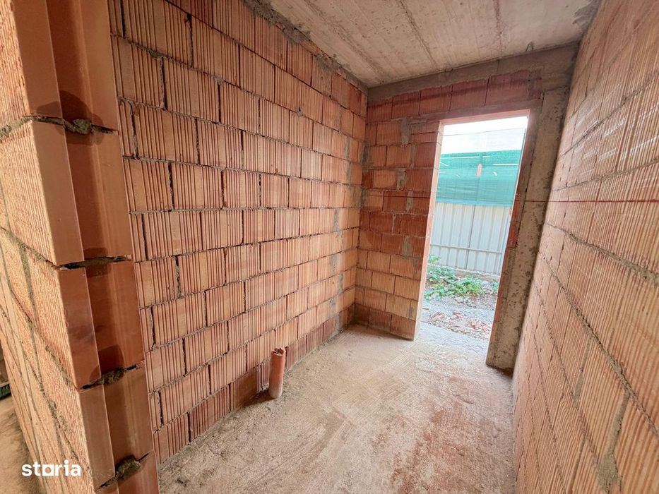 Apartament 4 camere 121 mp + 150 mp gradina, imobil tip vila, Marasti