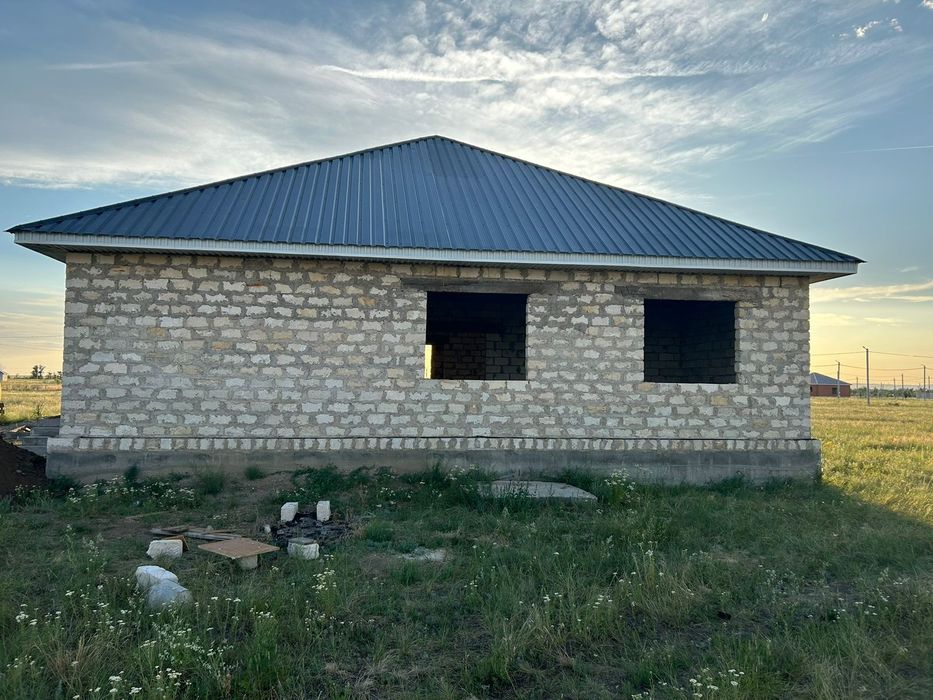 Продам дом черновой