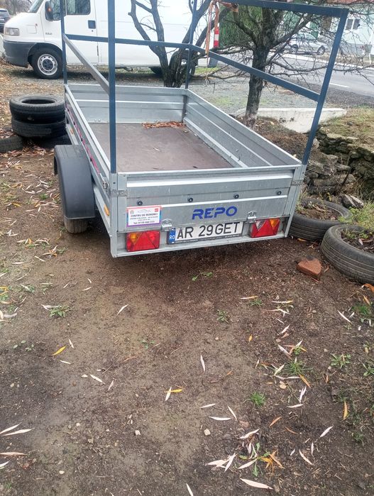 Remorcă auto 750 kg