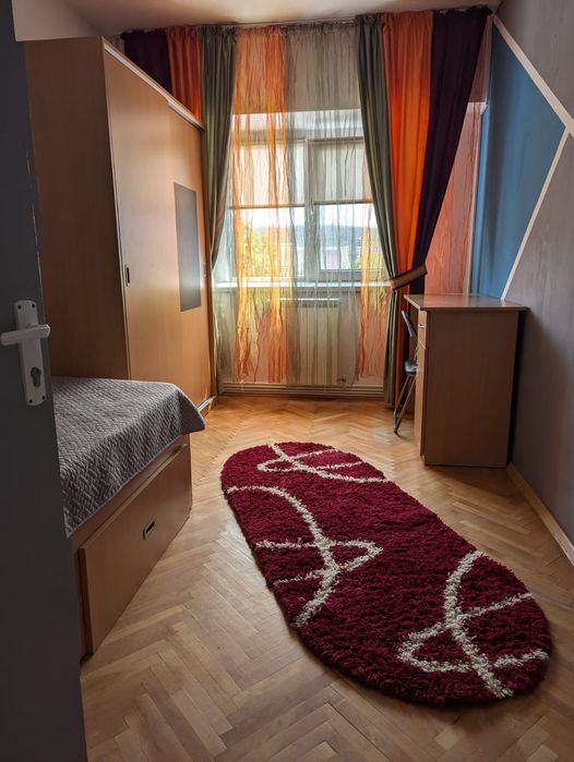 Pers fizica închiriez ap 3 camD