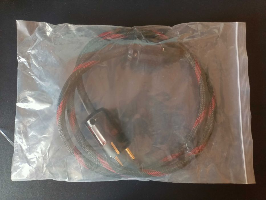 Сетевые кабеля для аудио техники