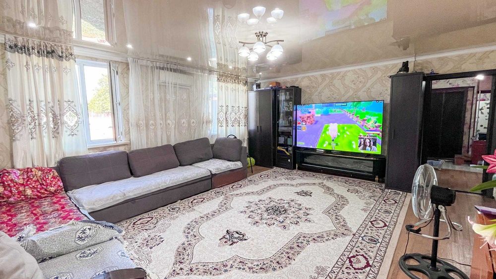 Дом в Отенай, Танат Империя