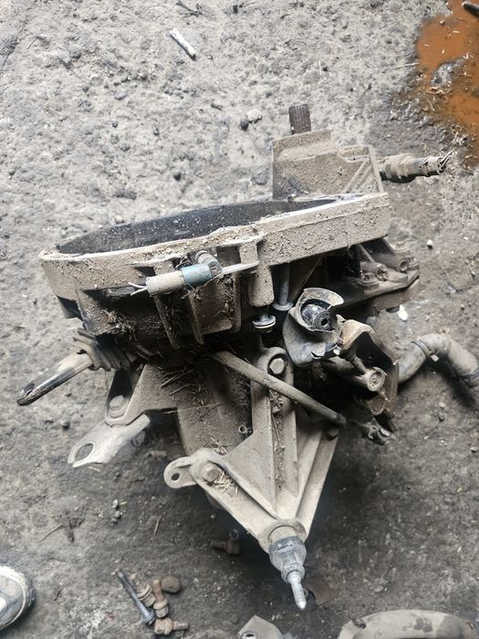 Cutie de viteze Dacia Logan 1.4 1.6  benzină perfectă stare