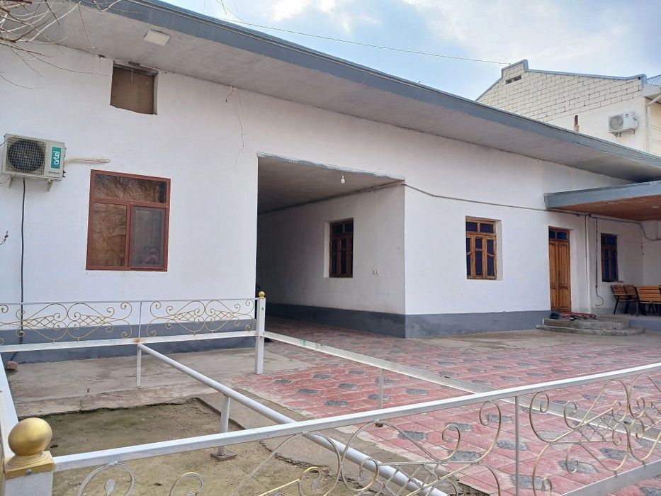 Уй сотилади срочно, uy sotiladi ..