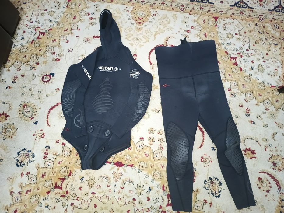 Гидрокостюм 7мм  продам