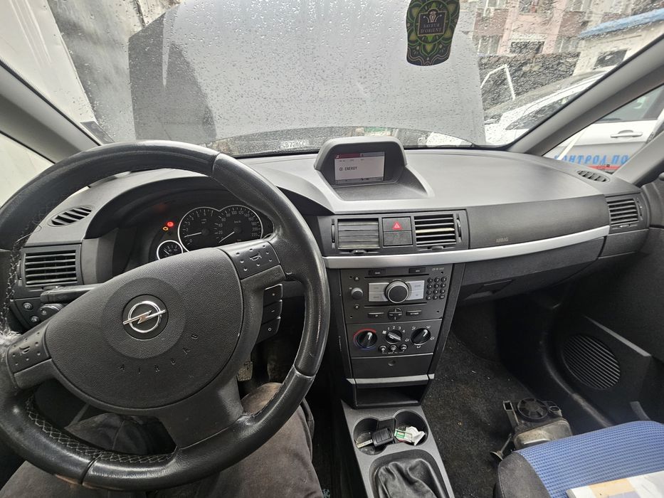 Opel meriva на части