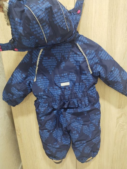 Зимний комбинезон для девочки