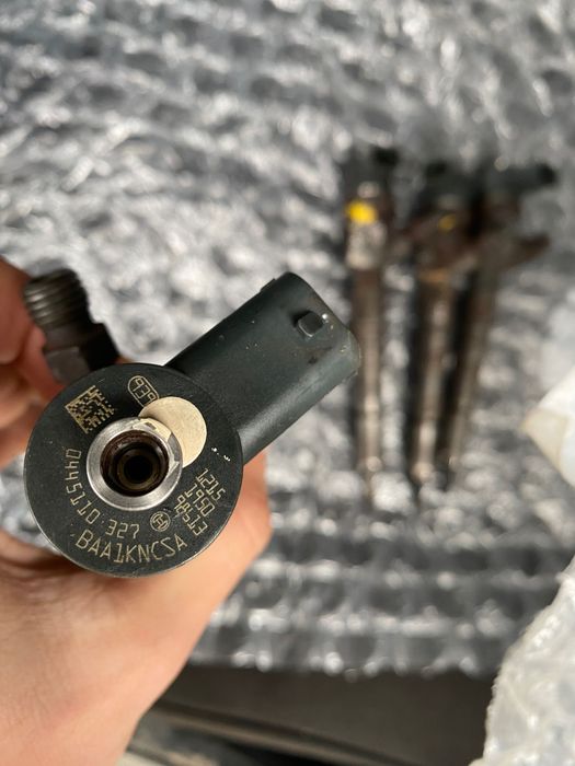 Дюзи игсигния 327 ци Спешно