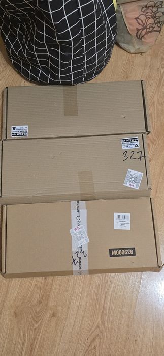 Продам щиток ящика холодильника indesit