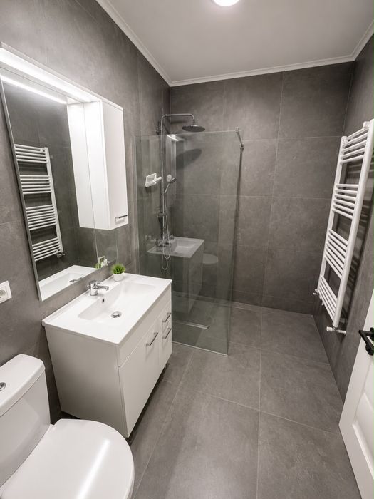 Apartament cu 3 camere