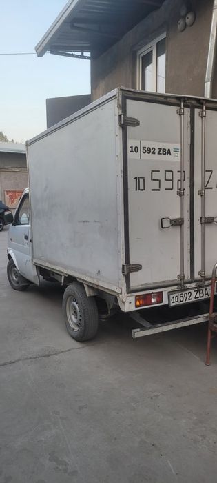 Dong Feng sortiladi xolati yahshi yili 2014 yil 5500$