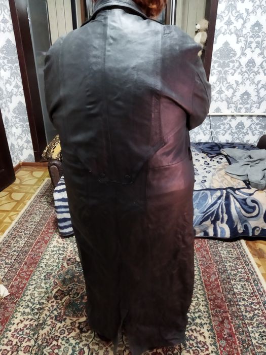 Плащ женский кожаный