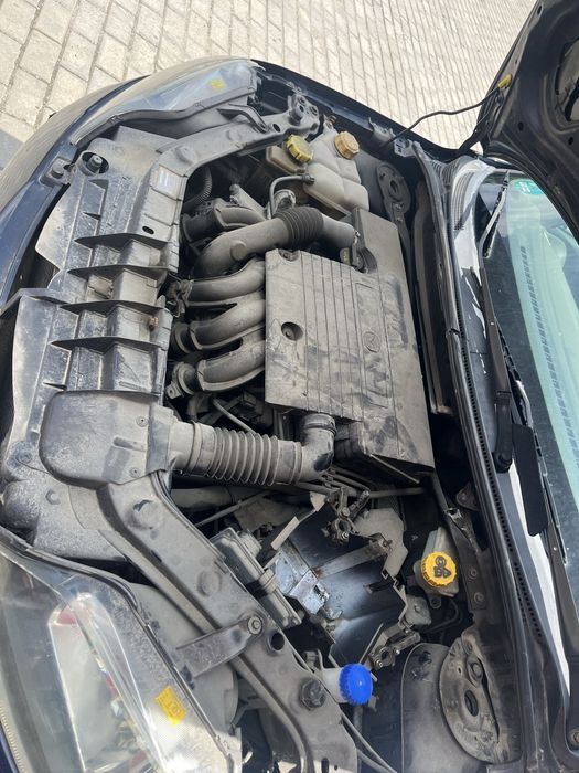 piese mazda 2 1,3 i 1,4 d