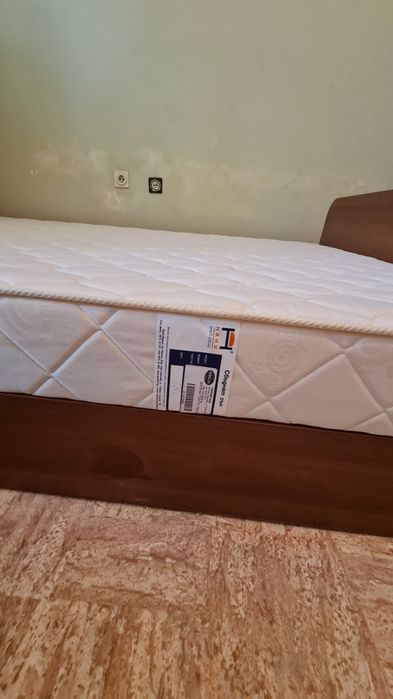 Спалня с нов матрак